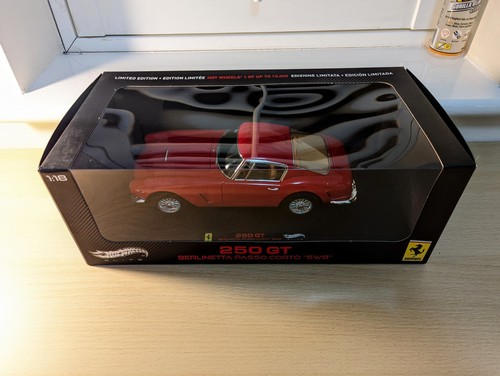 Hot wheels elite - hot,