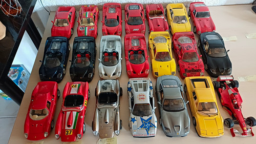 Model car burago - car, 1:18