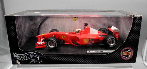 Hotwheels ferrari f2001 - 1:18,