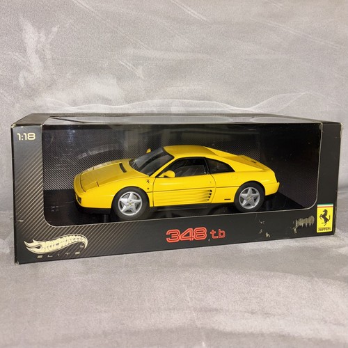 Ferrari 348 hot wheels - 1:18,