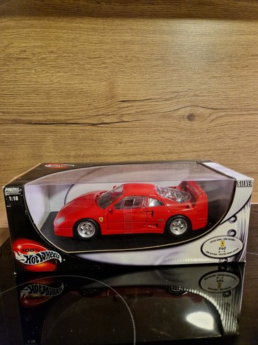 Hot wheels ferrari f40 - hot,